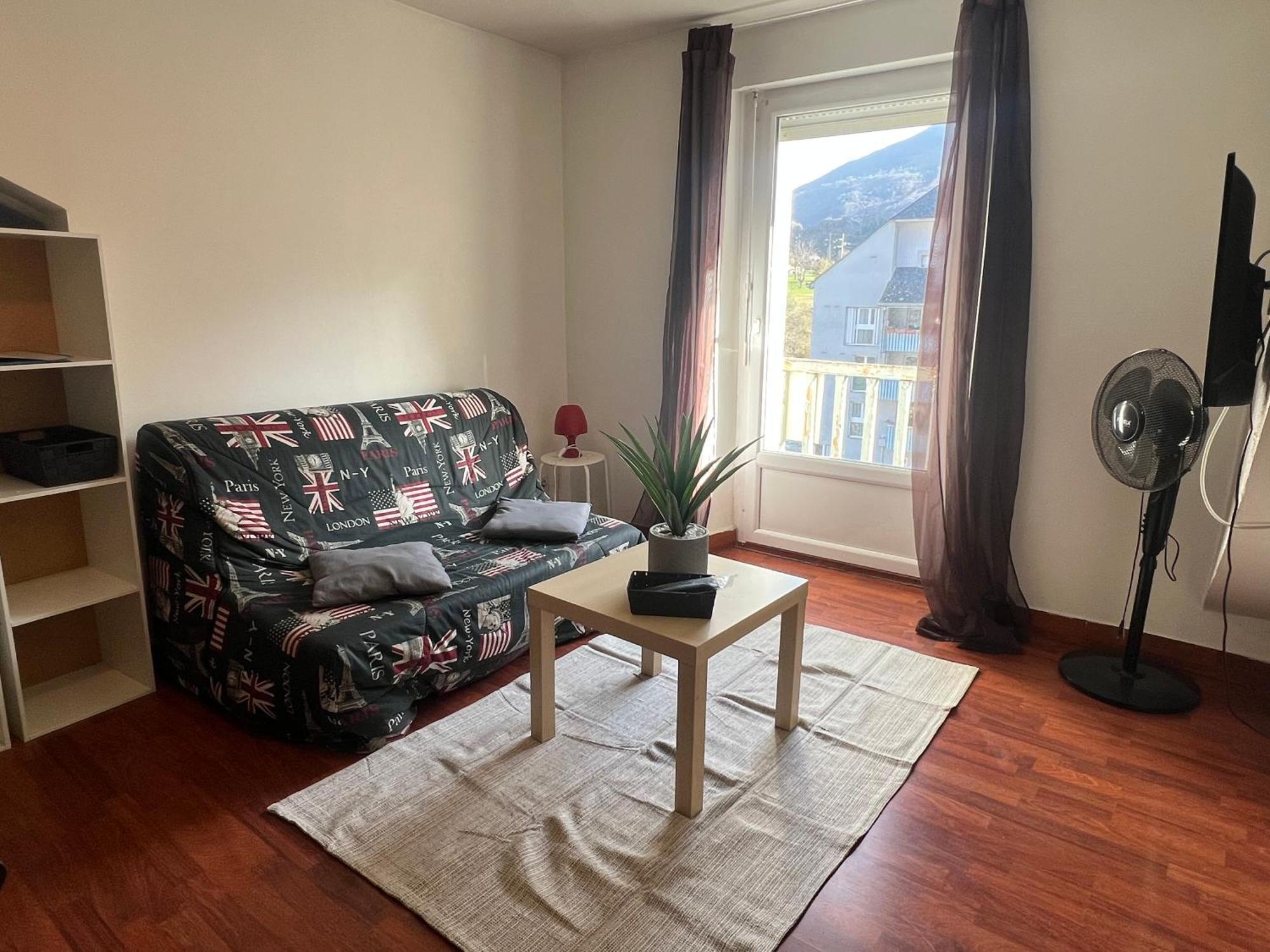 Apartamento Loc Luz St Sauveur 1 Luz-Saint-Sauveur Exterior foto